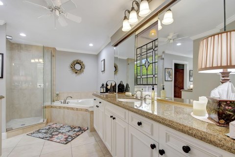 House in West Palm Beach, Florida 5 bedrooms, 419.92 sq.m. № 1146927 - photo 8