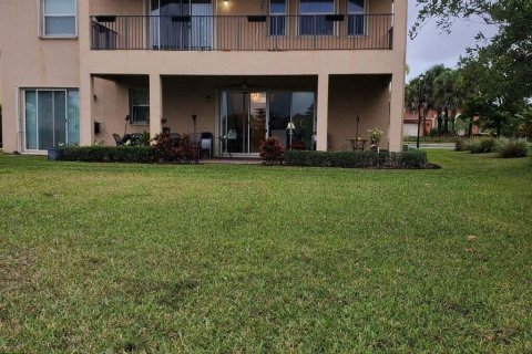 Villa ou maison à vendre à Royal Palm Beach, Floride: 5 chambres, 379.23 m2 № 724903 - photo 29