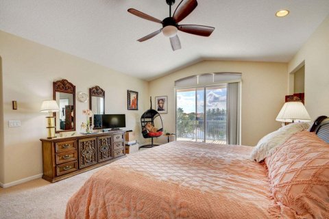 Villa ou maison à vendre à Royal Palm Beach, Floride: 5 chambres, 379.23 m2 № 724903 - photo 5