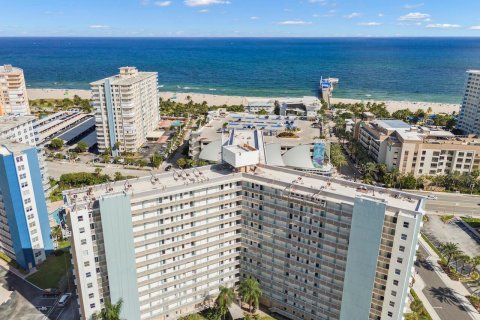 Condominio en venta en Pompano Beach, Florida, 2 dormitorios, 102.19 m2 № 868922 - foto 23