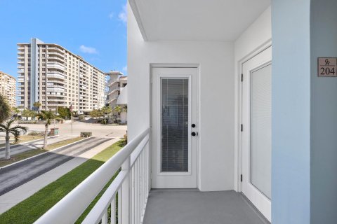 Condominio en venta en Pompano Beach, Florida, 2 dormitorios, 102.19 m2 № 868922 - foto 15