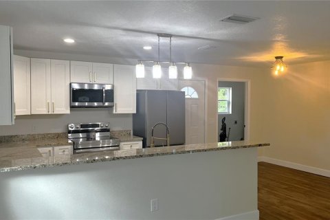 Casa en venta en Brooksville, Florida, 3 dormitorios, 121.42 m2 № 1378138 - foto 6