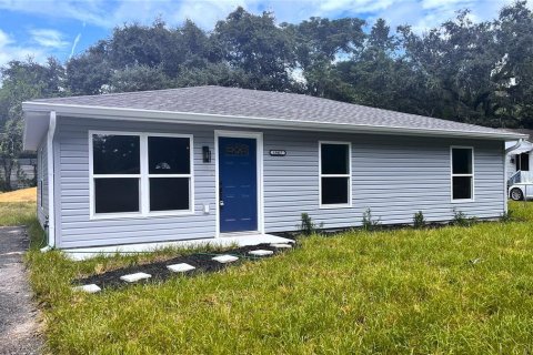 Casa en venta en Brooksville, Florida, 3 dormitorios, 121.42 m2 № 1378138 - foto 1