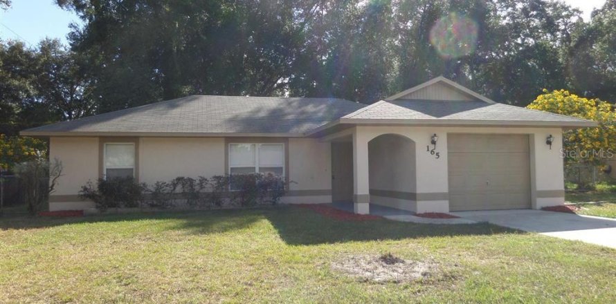 House in Deltona, Florida 3 bedrooms, 113.71 sq.m. № 1378177