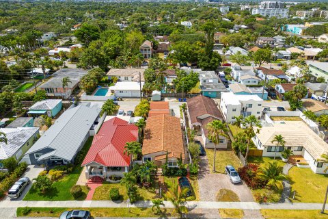 Villa ou maison à vendre à Hollywood, Floride: 5 chambres, 277.03 m2 № 1174611 - photo 5