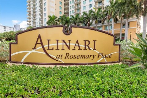 Condominio en alquiler en Sarasota, Florida, 2 dormitorios, 121.7 m2 № 1358391 - foto 27