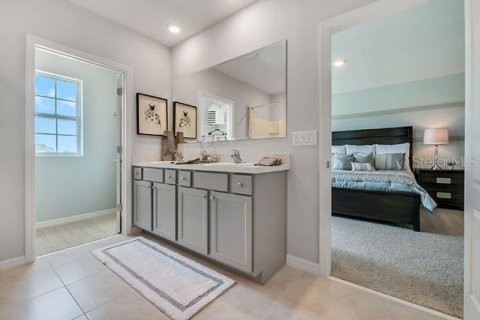 Villa ou maison à vendre à Kissimmee, Floride: 5 chambres, 241.64 m2 № 1303999 - photo 5