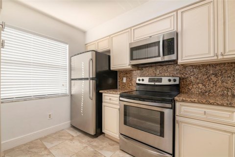 Condominio en venta en Orlando, Florida, 2 dormitorios, 86.77 m2 № 1000933 - foto 9