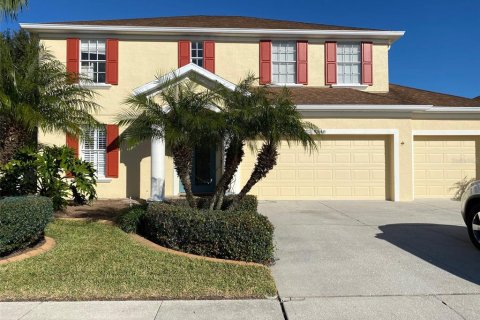 Villa ou maison à vendre à Land O' Lakes, Floride: 5 chambres, 240.43 m2 № 1288159 - photo 2