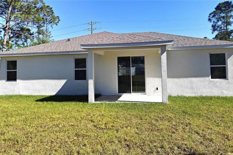 House in Palm Bay, Florida 3 bedrooms, 140.28 sq.m. № 1148311 - photo 19