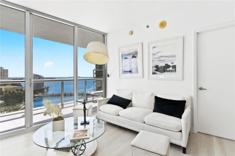 Condominio en venta en Miami, Florida, 2 dormitorios, 121.98 m2 № 1406038 - foto 20