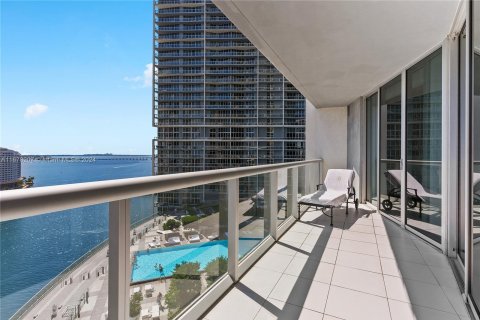 Condominio en venta en Miami, Florida, 2 dormitorios, 121.98 m2 № 1406038 - foto 14