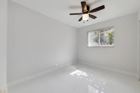 Casa en venta en Margate, Florida, 3 dormitorios, 116.96 m2 № 1179430 - foto 13