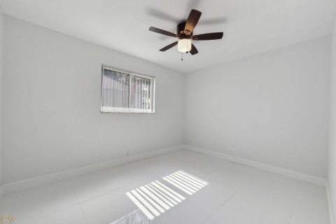 Casa en venta en Margate, Florida, 3 dormitorios, 116.96 m2 № 1179430 - foto 14