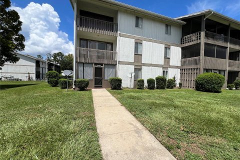 Condo in Gainesville, Florida, 1 bedroom  № 1374906 - photo 10