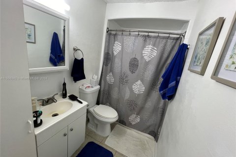 Condominio en venta en Gainesville, Florida, 1 dormitorio № 1374906 - foto 5