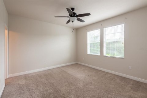 Townhouse in Tampa, Florida 3 bedrooms, 216.83 sq.m. № 1357524 - photo 16