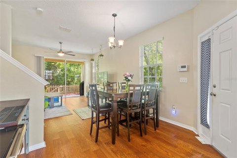 Touwnhouse à vendre à Tampa, Floride: 2 chambres, 123.37 m2 № 1317087 - photo 10