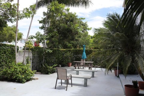 Condominio en venta en Miami Beach, Florida, 37.16 m2 № 1290570 - foto 19