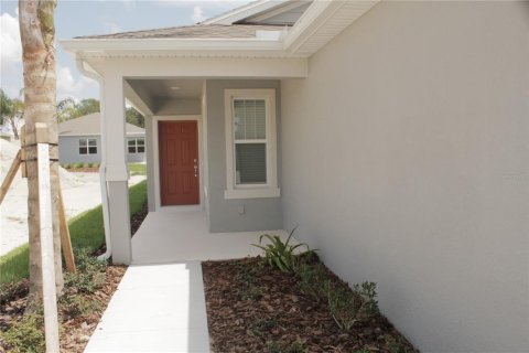 House in DeLand, Florida 4 bedrooms, 146.79 sq.m. № 1386691 - photo 2