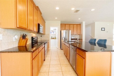 Casa en venta en Kissimmee, Florida, 4 dormitorios, 214.33 m2 № 1322066 - foto 7