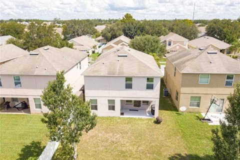 Villa ou maison à vendre à Kissimmee, Floride: 4 chambres, 214.33 m2 № 1322066 - photo 24