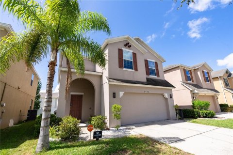 Villa ou maison à vendre à Kissimmee, Floride: 4 chambres, 214.33 m2 № 1322066 - photo 2