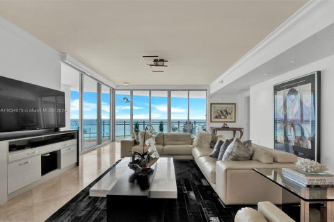 Copropriété à vendre à Hollywood, Floride: 3 chambres, 257.99 m2 № 1294508 - photo 11