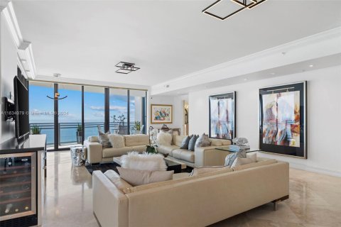 Copropriété à vendre à Hollywood, Floride: 3 chambres, 257.99 m2 № 1294508 - photo 12