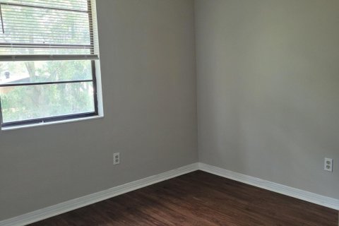 Appartement à louer à Orange Park, Floride: 2 chambres, 83.61 m2 № 875765 - photo 10