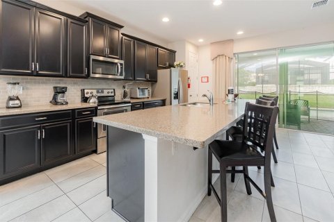 House in SOLARA RESORT in Kissimmee, Florida 4 bedrooms, 239.69 sq.m. № 1315183 - photo 12