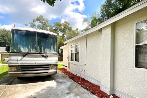 Casa en venta en Tampa, Florida, 3 dormitorios, 101.08 m2 № 1372314 - foto 3