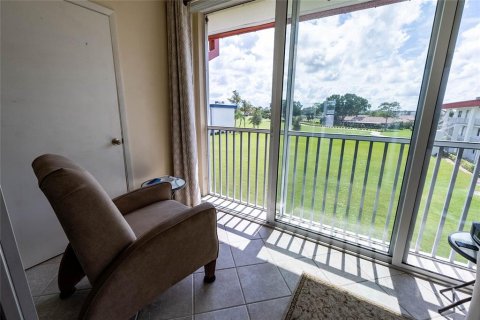 Condo in Fort Myers, Florida, 1 bedroom  № 1372310 - photo 21