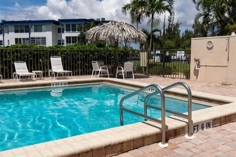 Copropriété à vendre à Fort Myers, Floride: 1 chambre, 75.34 m2 № 1372310 - photo 30