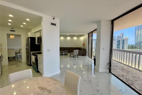 Copropriété à vendre à Aventura, Floride: 2 chambres, 176.89 m2 № 1280868 - photo 7