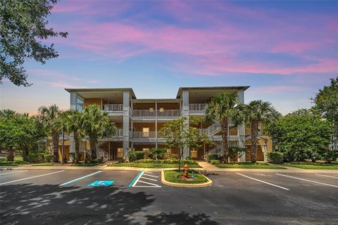 Copropriété à vendre à Davenport, Floride: 2 chambres, 121.42 m2 № 1256395 - photo 1