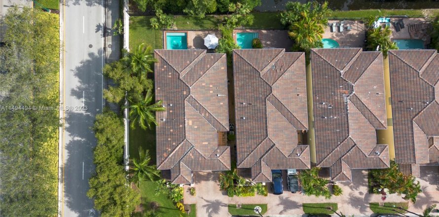 Villa ou maison à Aventura, Floride 4 chambres, 273.97 m2 № 876257