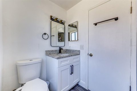 Duplex à vendre à Orlando, Floride: 3 chambres, 121.89 m2 № 1115635 - photo 10