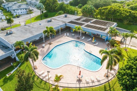Condominio en venta en Lake Worth, Florida, 1 dormitorio, 56.86 m2 № 747078 - foto 13