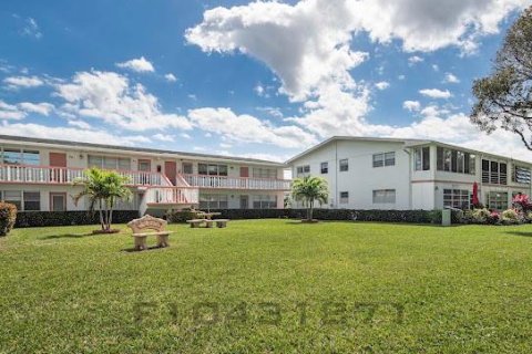 Condominio en venta en Deerfield Beach, Florida, 1 dormitorio, 54.35 m2 № 1097727 - foto 26