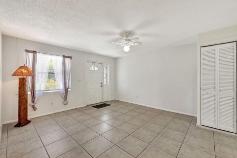 Immobilier commercial à vendre à Stuart, Floride: 156.63 m2 № 1097725 - photo 14
