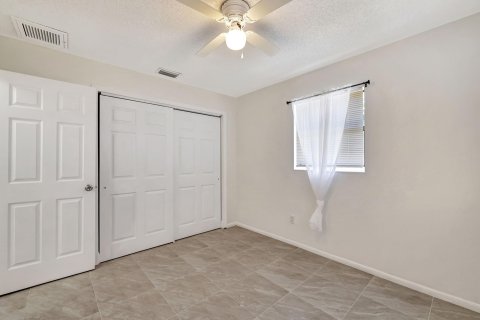 Купить коммерческую недвижимость в Стьюарт, Флорида 156.63м2, № 1097725 - фото 24