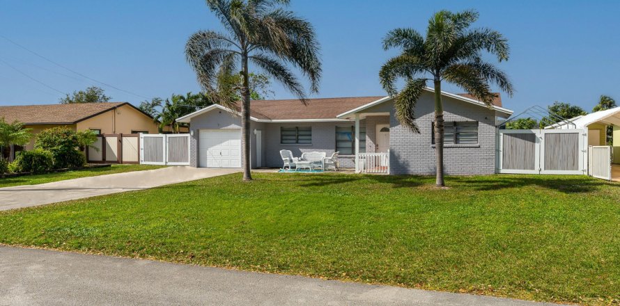 Casa en Delray Beach, Florida 3 dormitorios, 149.29 m2 № 1014260