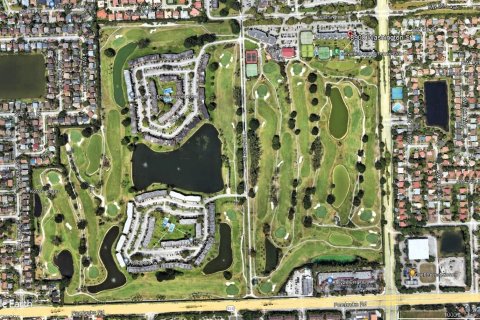 Condo in Pembroke Pines, Florida, 1 bedroom  № 1014319 - photo 25