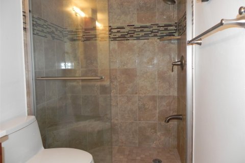 Condo in Pembroke Pines, Florida, 1 bedroom  № 1014319 - photo 29