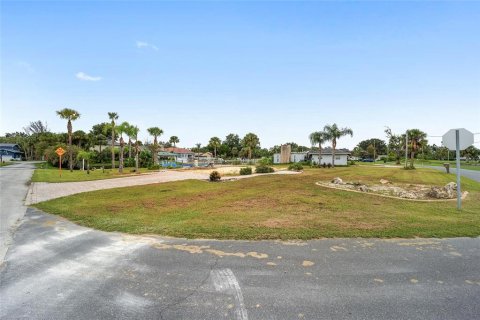 Terreno en venta en Crystal River, Florida № 1358218 - foto 21