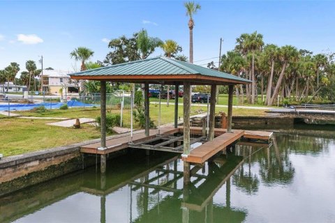 Terreno en venta en Crystal River, Florida № 1358218 - foto 3