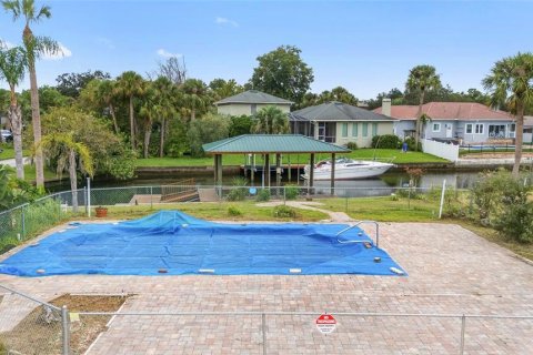 Terreno en venta en Crystal River, Florida № 1358218 - foto 9