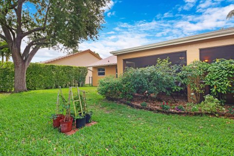 House in Coral Springs, Florida 4 bedrooms, 210.24 sq.m. № 1093843 - photo 1