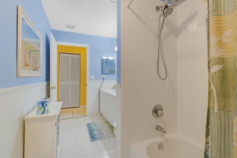 Villa ou maison à vendre à Coral Springs, Floride: 4 chambres, 210.24 m2 № 1093843 - photo 28